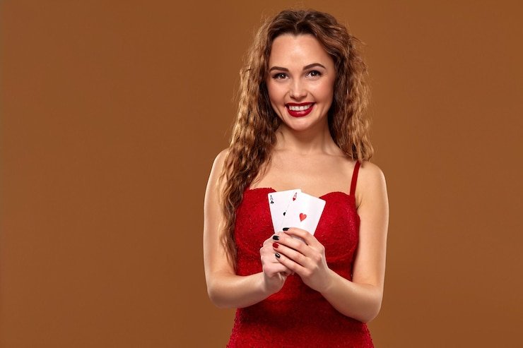 Pemain melihat hasil permainan di layar dealer Lightning Baccarat